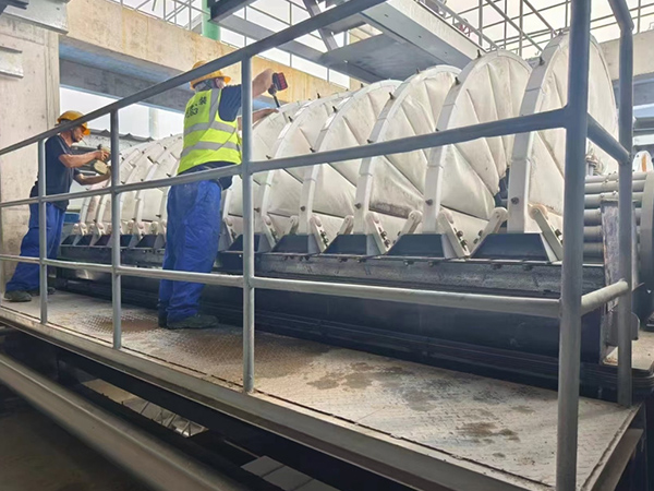 Vákuum lemez szűrő Vákuum lemez szűrő